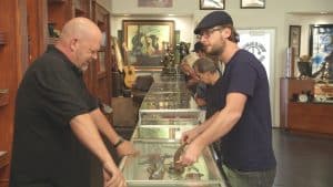 PAWN STARS, from left: Rick Harrison, Spencer Victory