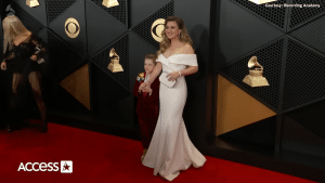 Kelly Clarkson was accompanied by her son, Remy, for the 2024 Grammys