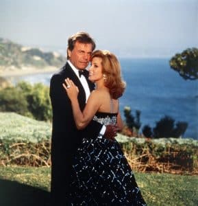 The chemistry shared between Robert Wagner and Stefanie Powers came from a real place of friendship