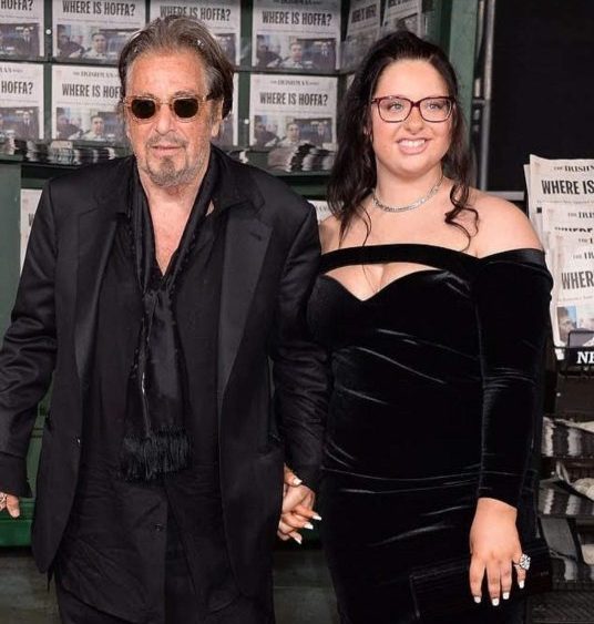 Al Pacino And Beverly D’Angelo’s Twin daughter