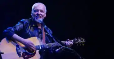 Peter Frampton reacts to his Rock and Roll Hall of Fame induction