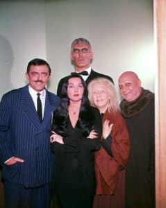 THE ADDAMS FAMILY, John Astin, Carolyn Jones, Blossom Rock, Jackie Coogan, (Ted Cassidy standing behind them)
