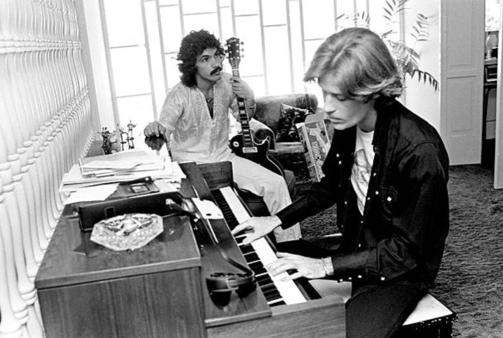 Hall and Oates first performance