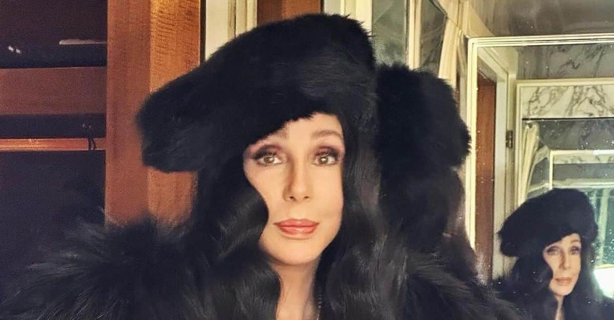 Cher’s Friends Are Reportedly Concerned About Her Plastic Surgeries And ‘Begging’ Her To Quit