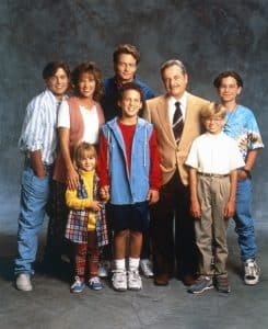 BOY MEETS WORLD, from left: Will Friedle, Betsy Randle, Lily Nicksay (front), Ben Savage, William Russ (top), William Daniels, Lee Norris, Rider Strong