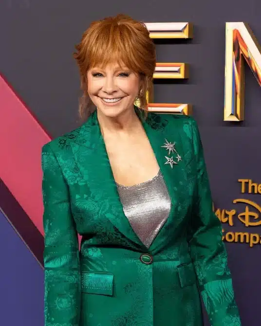 Reba mcentire wig emmys