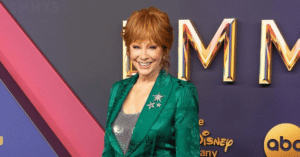 Reba mcentire wig emmys