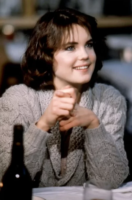 Elizabeth mcgovern silver hair