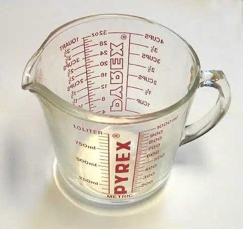 pyrex measuring cups check