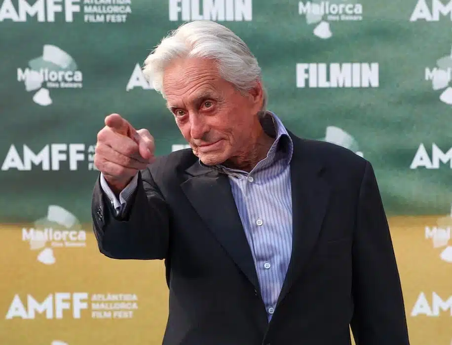 michael douglas cancer