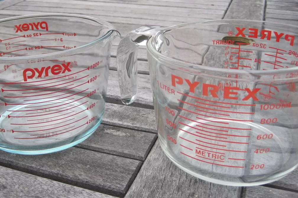 pyrex measuring cups check