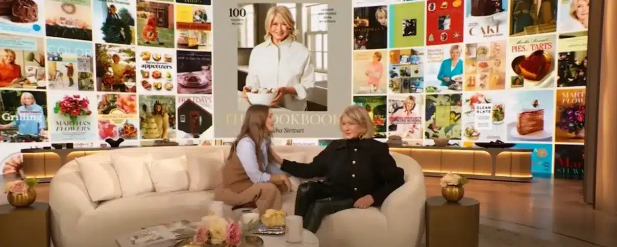 Martha Stewart pushes Drew Barrymore away