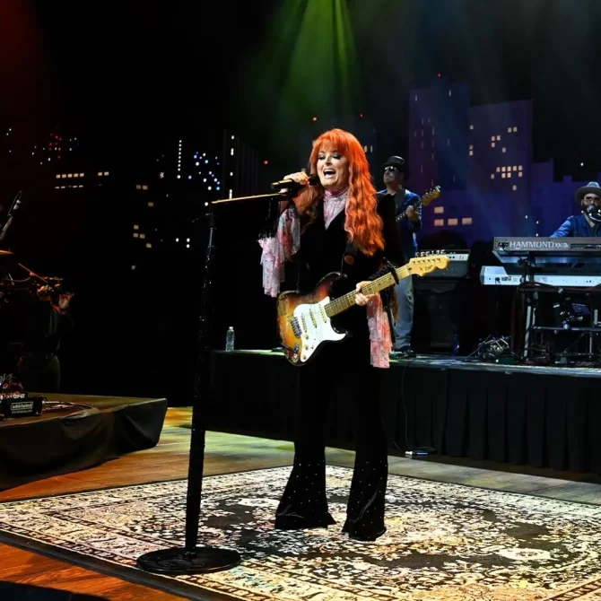 Wynonna Judd Pays Tribute To Naomi Judd