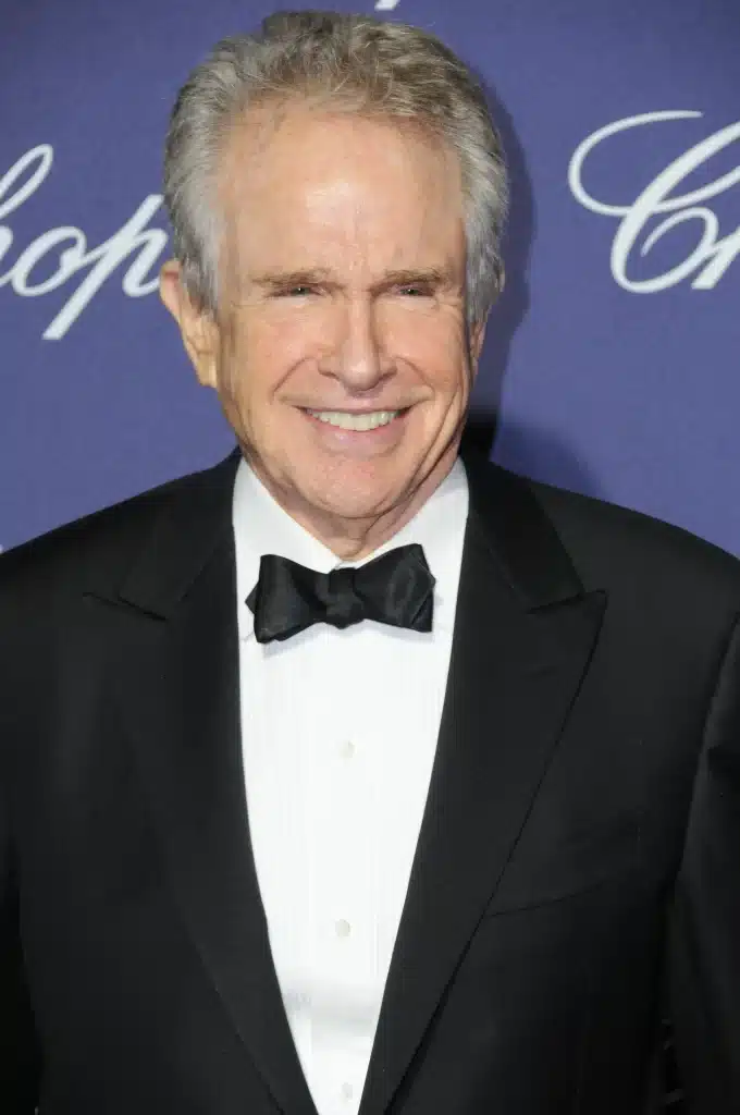Cher swam with Warren Beatty at 4am