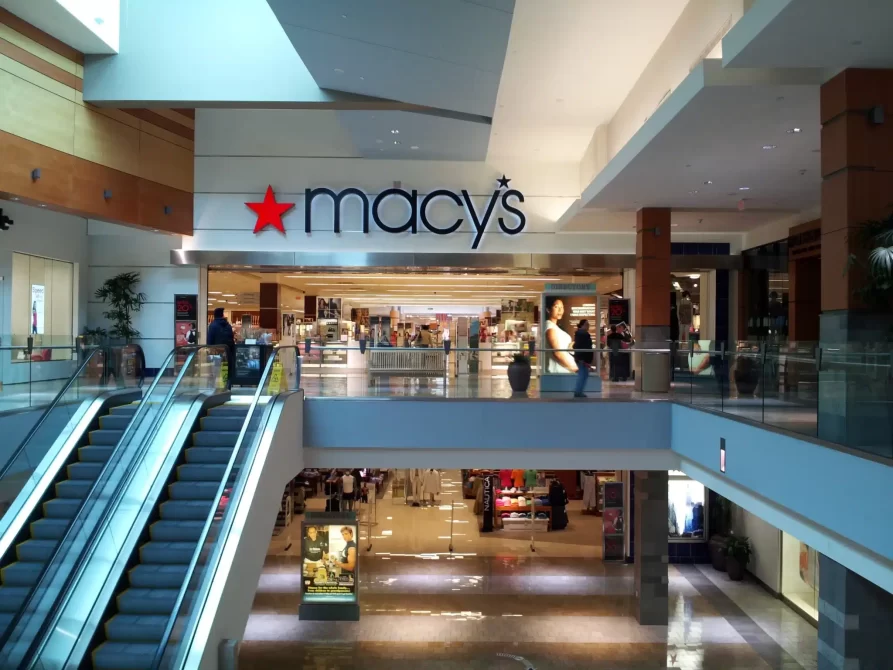 Macy stores closing