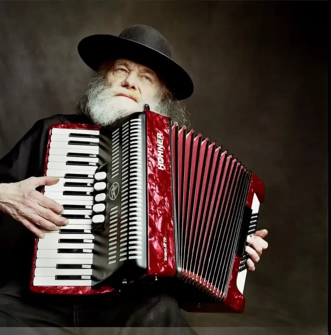 Garth hudson