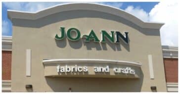 Joann fabrics closing