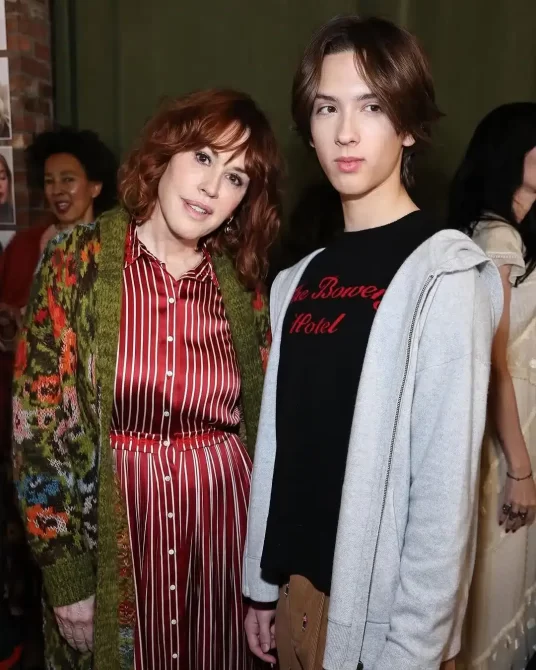 molly ringwald’s son