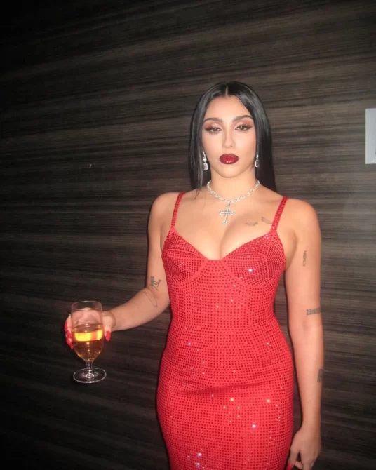 lourdes Leon sexy