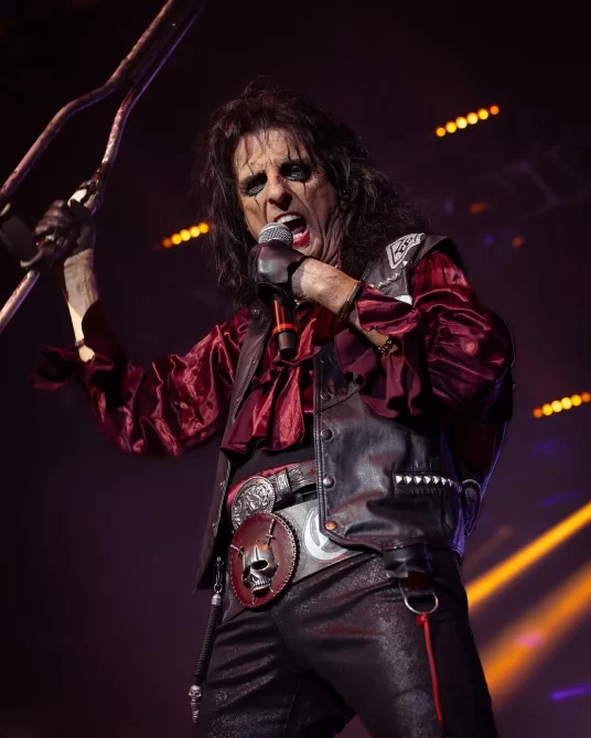 Alice Cooper reunite