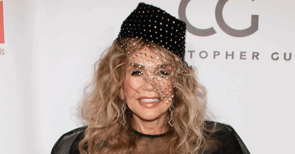 88 Year Old Dyan Cannon Looks Unrecognizable During Outing