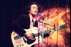 Country Joe McDonald, Voice Of Woodstock And 1960s Protest Music, Dies At 84