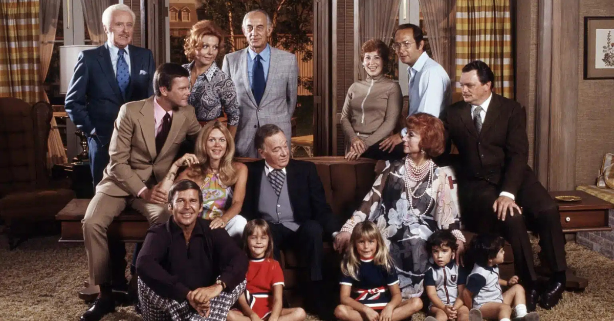 The Only Stars From The Cast Of ‘Bewitched' Still Alive Today