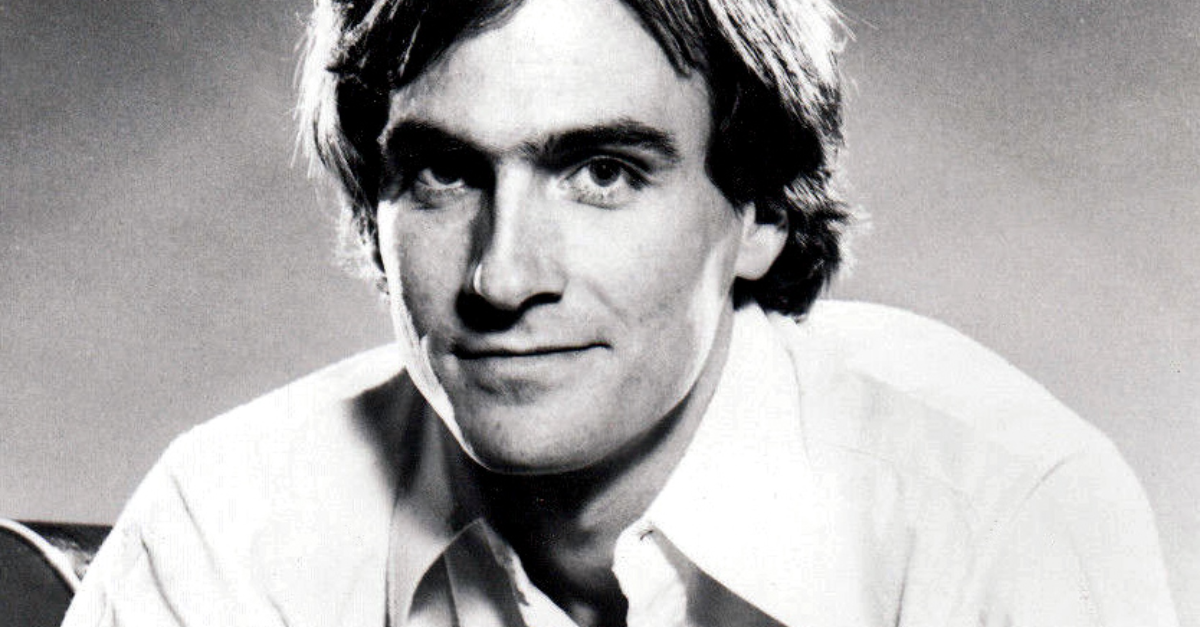 James Taylor Explained What Really Happened To Suzanne In “Fire And Rain”