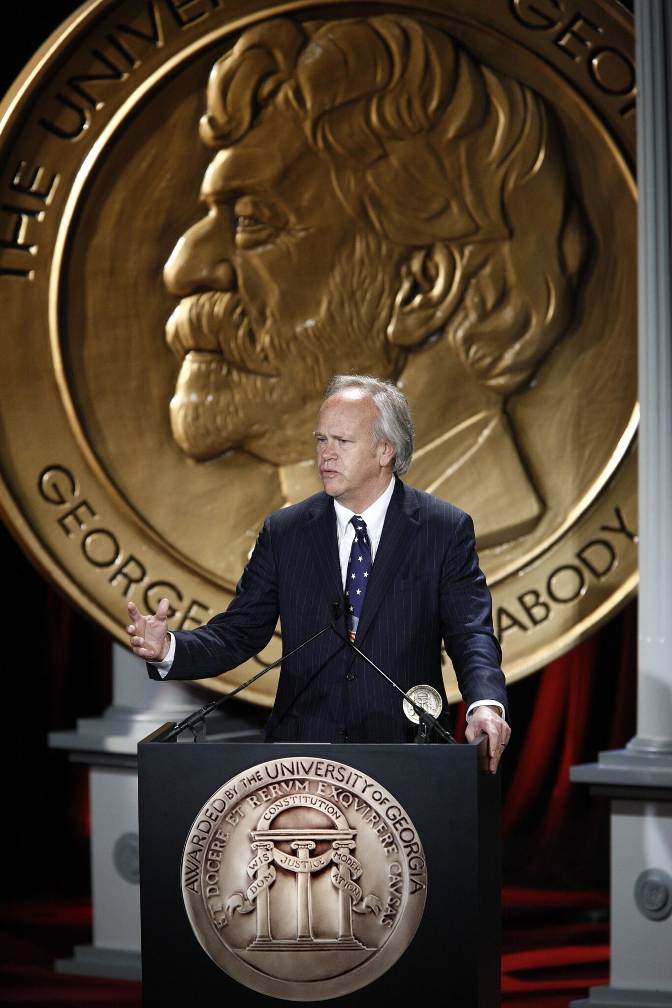 Dick Ebersol accepts the Peabody Award, May 2009 (12)